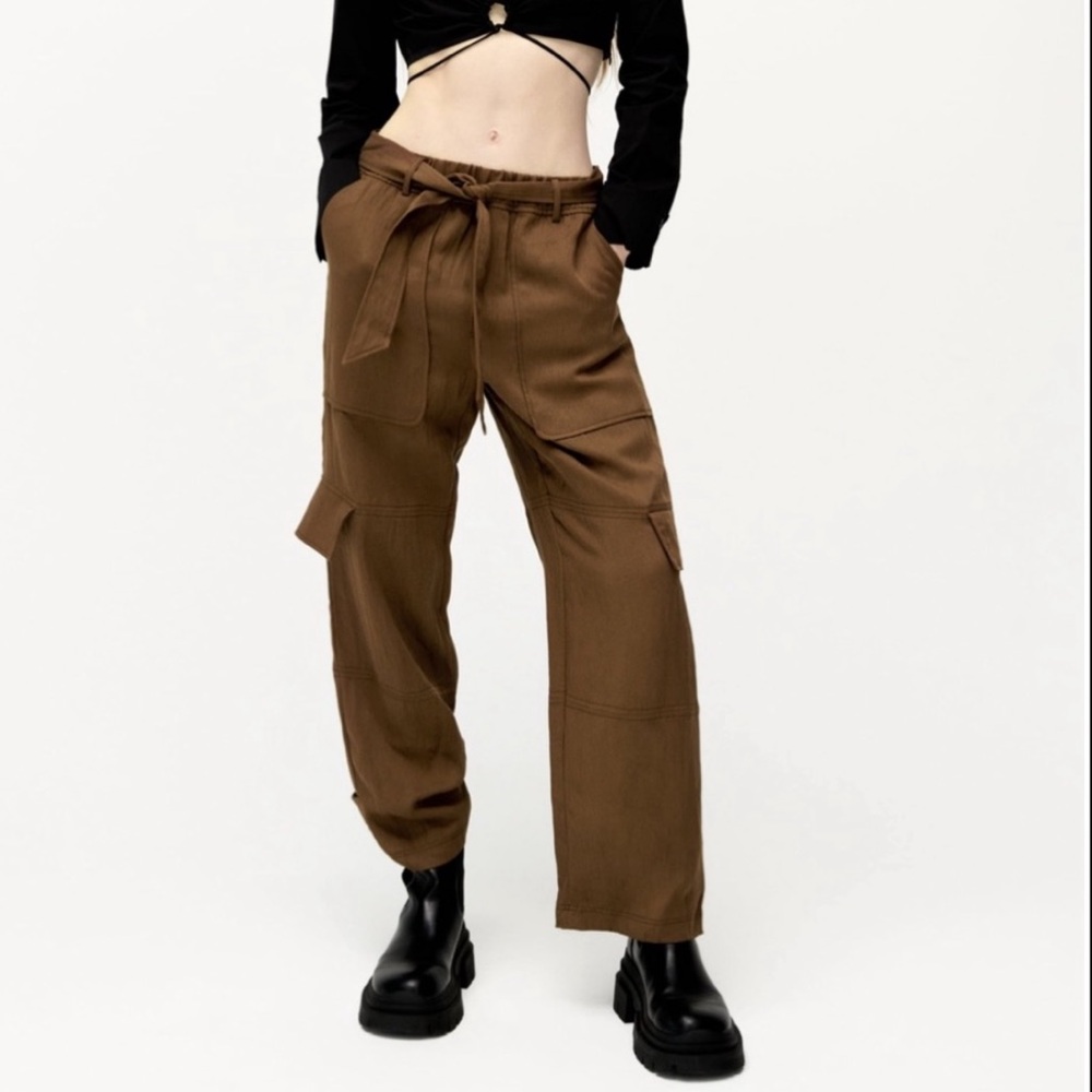 Zara Brown Cargo Pants Relaxed Fit